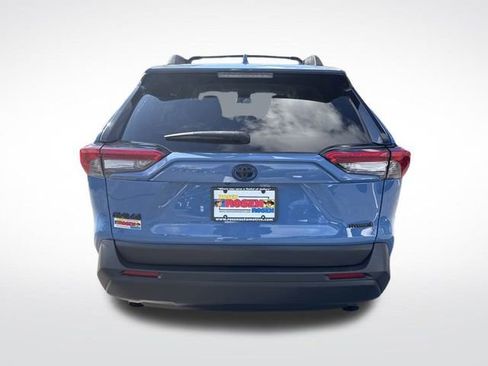 Used 2023 Toyota RAV4 AWD Hybrid image 4