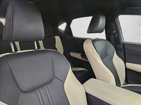 Used 2023 Lexus NX 250 FWD w/ Towing Package (2000 Lbs) image 24