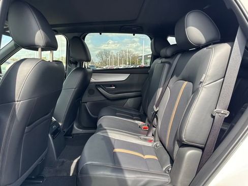 New 2026 MAZDA CX-90 3.3 Turbo w/ Premium Plus Pkg image 9