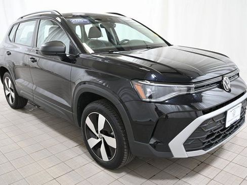 Used 2025 Volkswagen Taos S AWD/4WD image 14