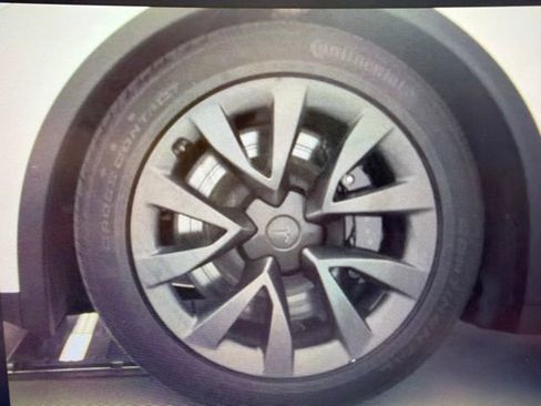 Used 2023 Tesla Model X AWD/4WD image 8