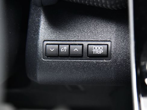 Used 2024 Subaru Solterra AWD/4WD image 29