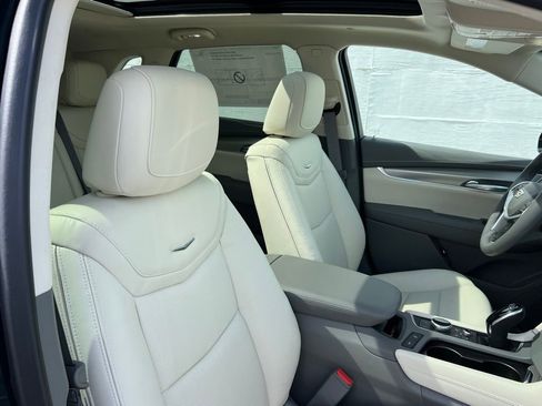 New 2026 Cadillac XT5 Premium Luxury image 25