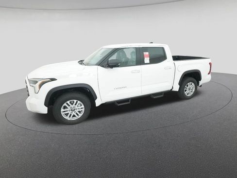 New 2026 Toyota Tundra SR5 image 2