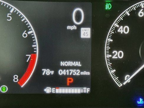 Used 2025 Honda Odyssey Sport-L image 15