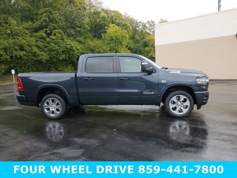 New 2026 RAM 1500 Big Horn AWD/4WD image 3