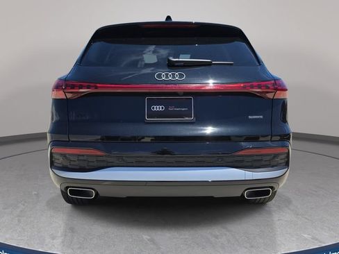 Used 2025 Audi Q5 Premium w/ Convenience Package AWD/4WD image 7