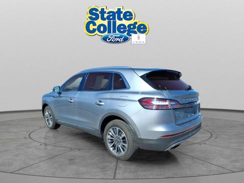 Used 2023 Lincoln Nautilus Reserve w/ Luxury Package image 6