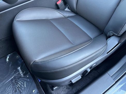 New 2026 MAZDA MAZDA3 2.5 S Hatchback w/ Premium Pkg image 18