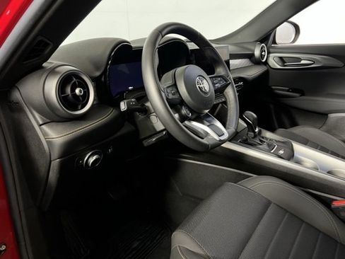 Used 2024 Alfa Romeo Tonale Ti image 20