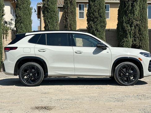 New 2026 Volkswagen Tiguan SE R-Line AWD/4WD image 3