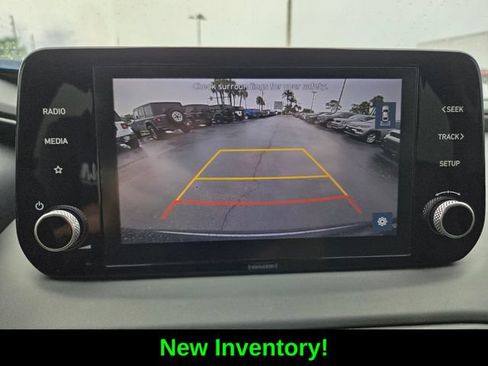 Used 2022 Hyundai Santa Fe SEL FWD image 23