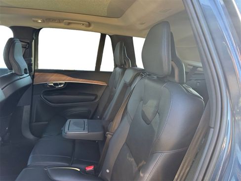 Certified 2023 Volvo XC90 B6 Plus image 20
