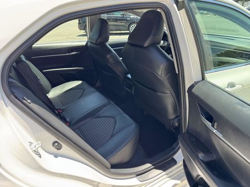 Used 2023 Toyota Camry SE FWD image 14
