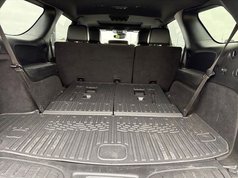 Used 2024 Dodge Durango GT AWD/4WD image 11