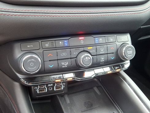 Used 2022 Dodge Durango R/T image 18