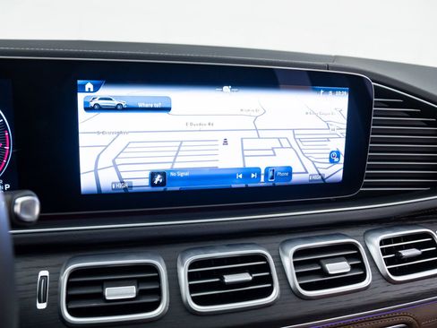 Used 2025 Mercedes-Benz GLE 350 4MATIC image 26