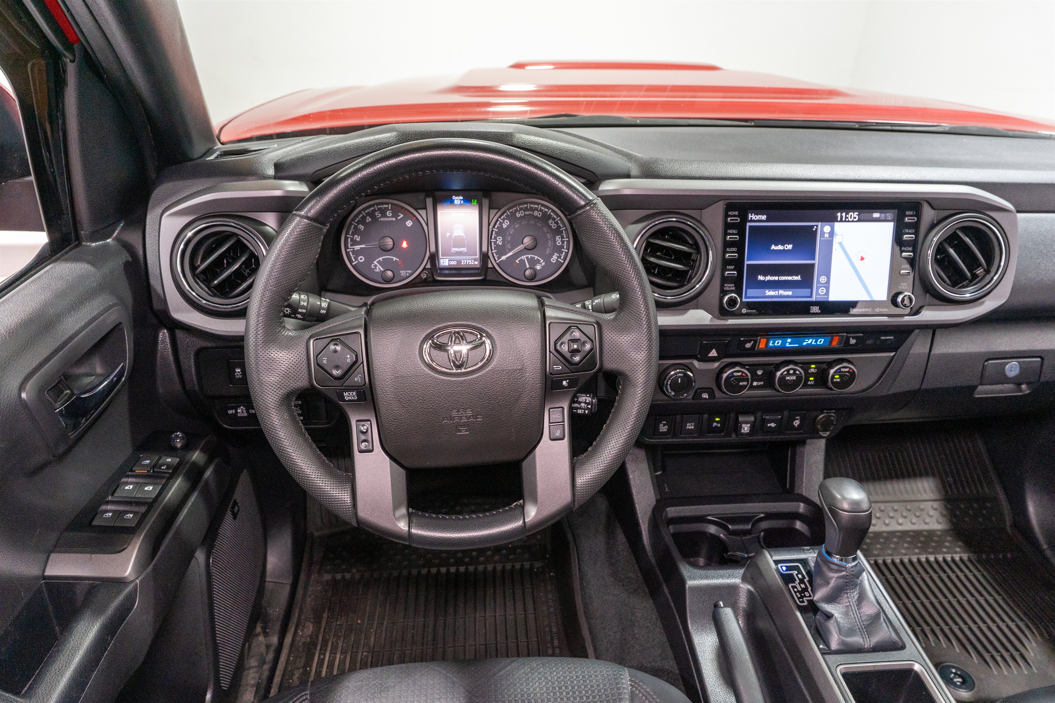 Used 2023 Toyota Tacoma TRD Sport w/ TRD Premium Sport Package AWD/4WD image 12