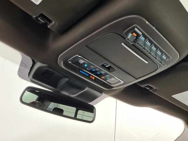 Used 2025 Ford F350 King Ranch AWD/4WD image 27