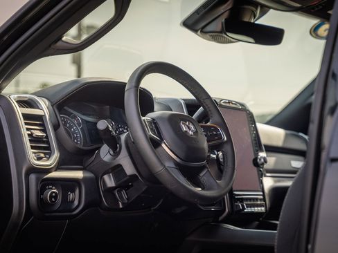 Used 2025 RAM 2500 Big Horn image 21