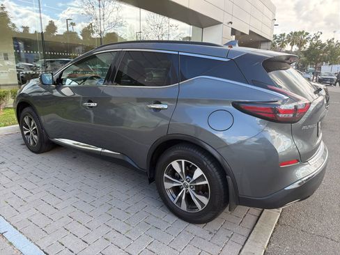 Used 2019 Nissan Murano SV w/ Cargo Package image 2