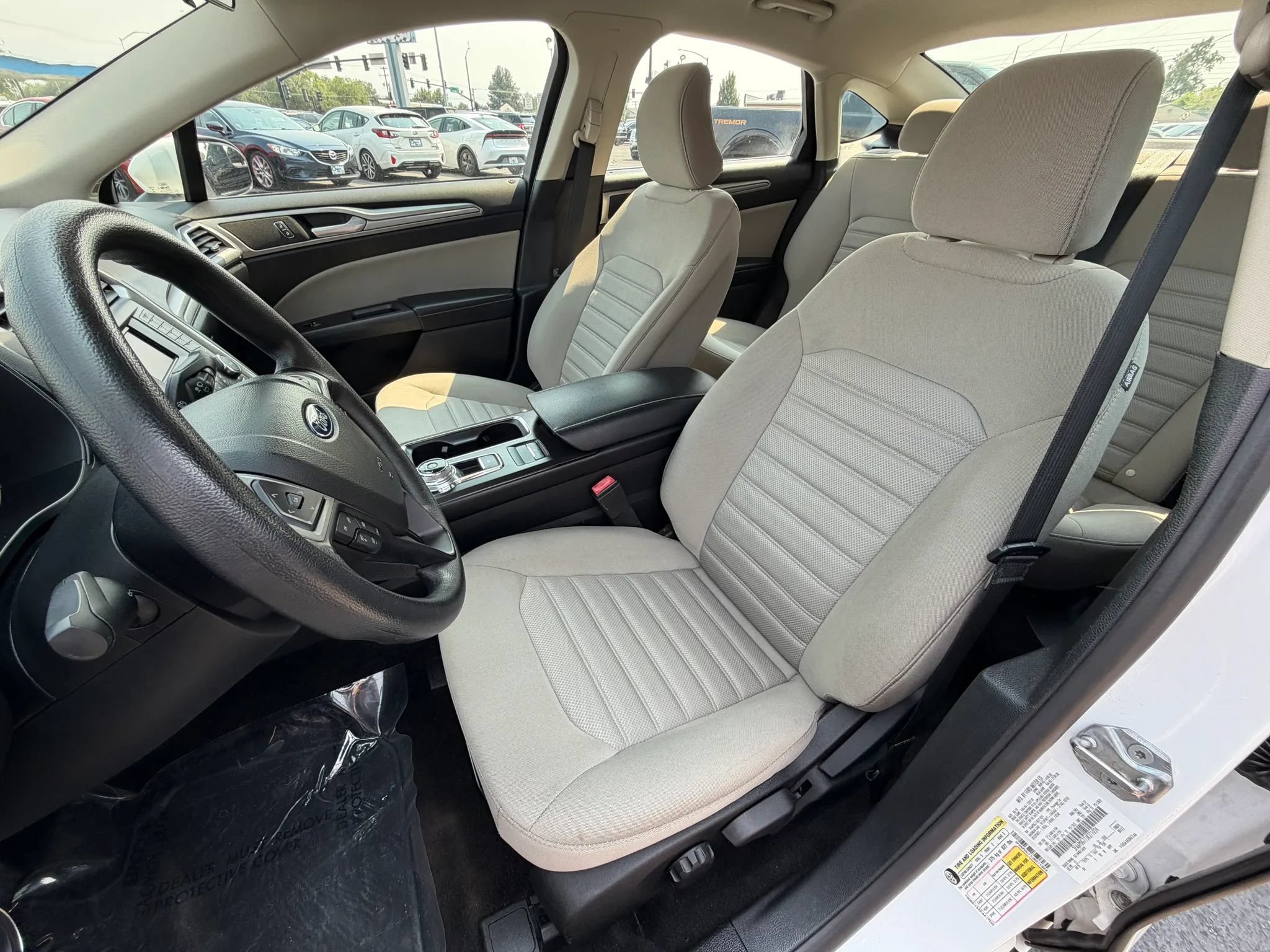 Used 2018 Ford Fusion S FWD image 9