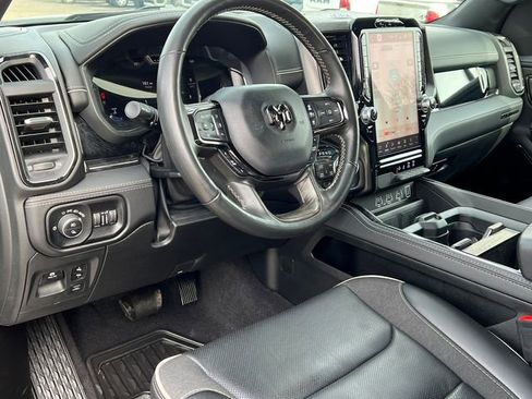 Used 2025 RAM 1500 Limited image 27