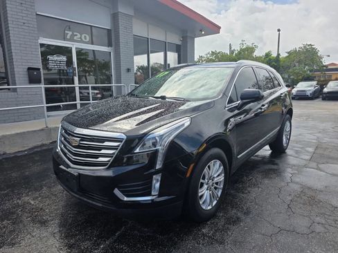 Used 2017 Cadillac XT5 FWD w/ LPO, Wheel Lock Package image 1