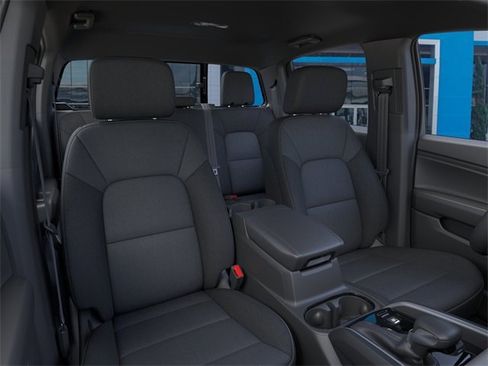 New 2026 Chevrolet Colorado W/T image 16