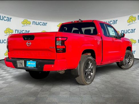 Used 2025 Nissan Frontier SV image 6