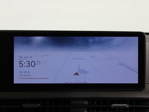 Used 2025 Genesis GV60 RWD image 7