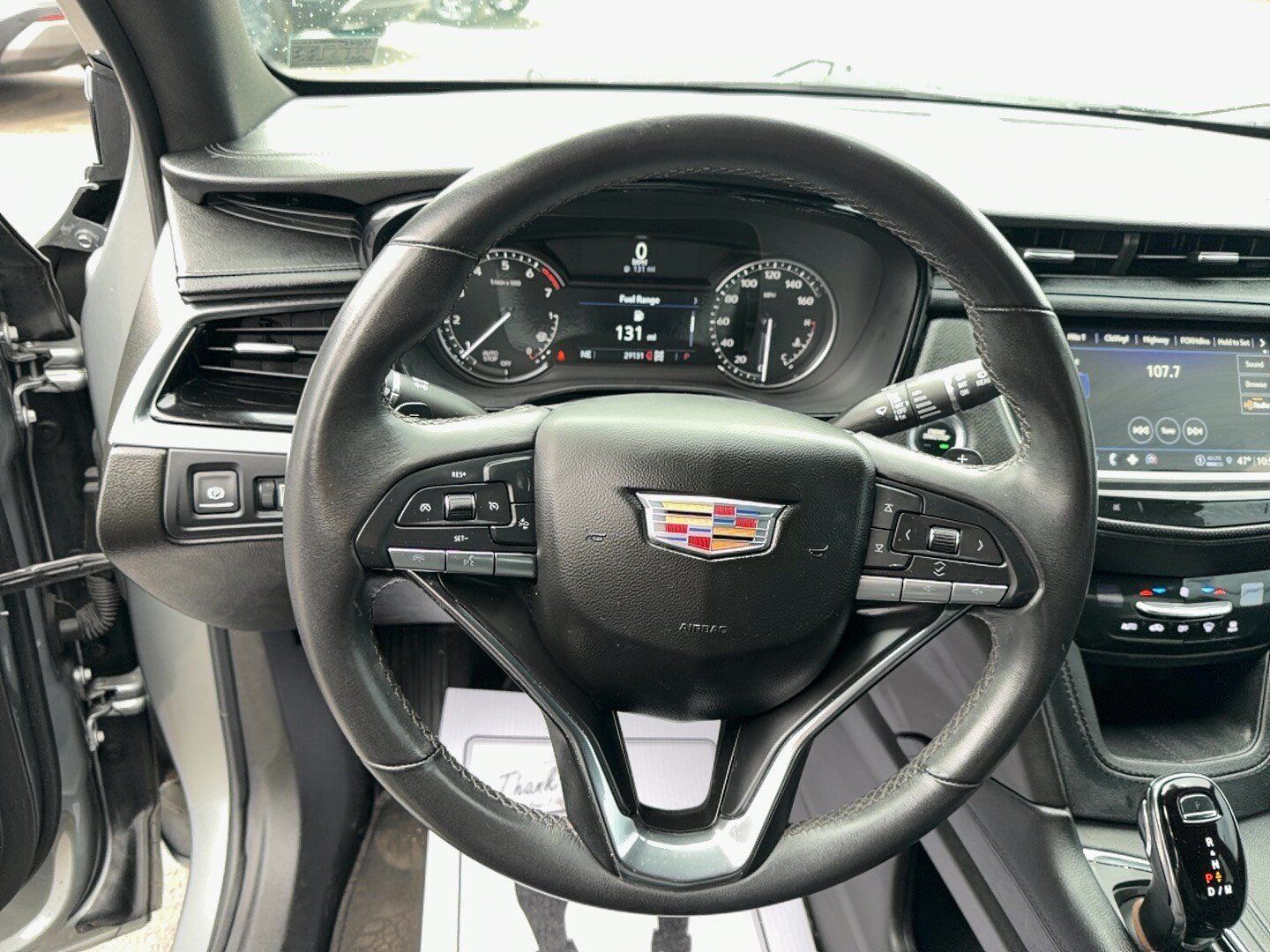 Used 2024 Cadillac XT6 Luxury w/ LPO, Floor Liner Package AWD/4WD image 14