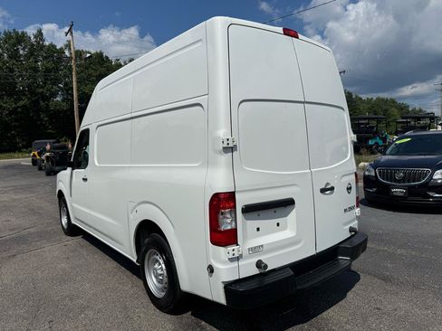 Used 2018 Nissan NV 2500 S RWD image 9