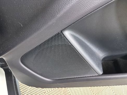 Used 2018 Mercedes-Benz GLA 250 4MATIC image 28