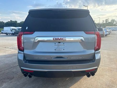 Used 2023 GMC Yukon Denali RWD image 4