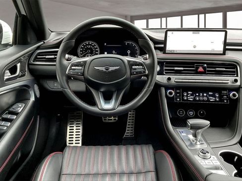 Used 2025 Genesis G70 2.5T w/ Sport Prestige Package image 8