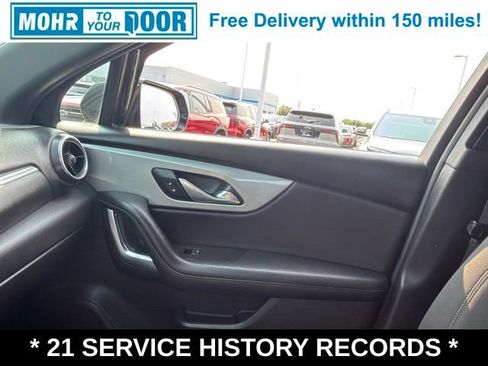 Used 2019 Chevrolet Blazer LT FWD image 29