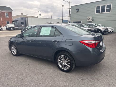 Used 2014 Toyota Corolla LE image 2