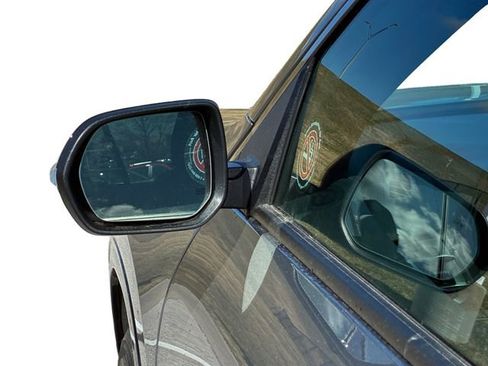 New 2026 Chevrolet Traverse High Country FWD image 10