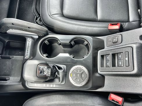 New 2025 Ford Bronco Badlands image 22