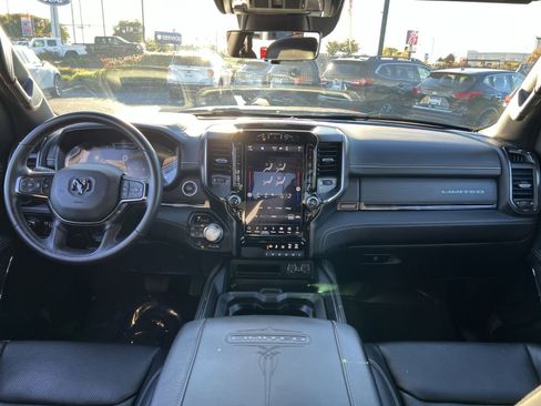 Used 2024 RAM 1500 Limited image 23