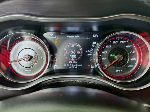 Used 2018 Dodge Charger R/T Scat Pack image 9