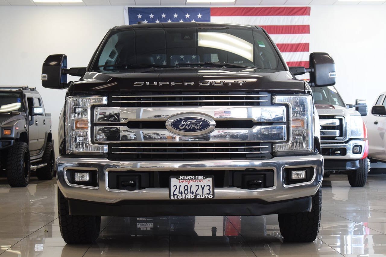 Used 2018 Ford F250 Lariat w/ Lariat Ultimate Package RWD image 2