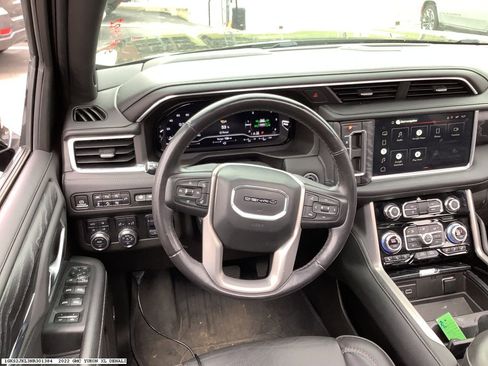 Used 2022 GMC Yukon XL Denali w/ Max Trailering Package image 6