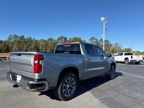 New 2026 Chevrolet Silverado 1500 LT image 3