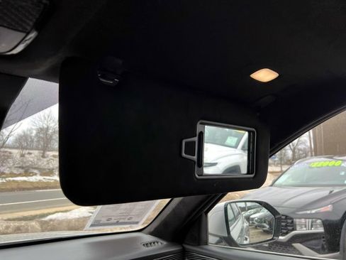 Used 2024 Hyundai Palisade Calligraphy image 32