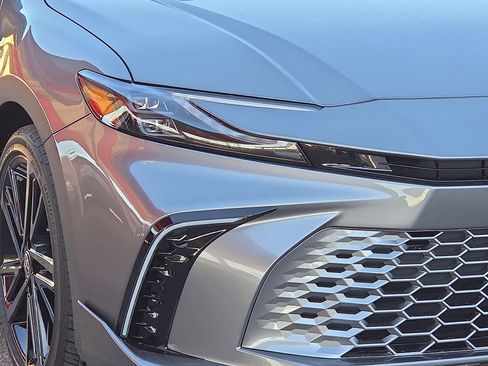 Used 2026 Toyota Camry XSE image 10