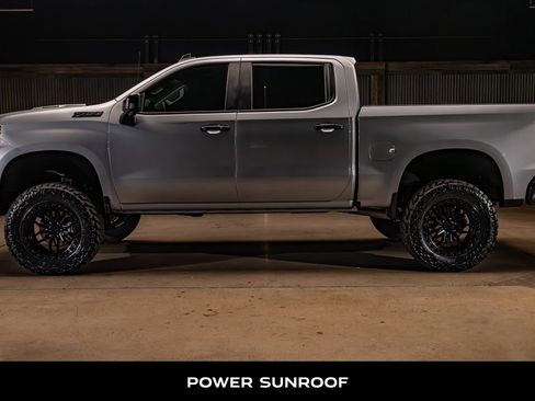 Used 2025 Chevrolet Silverado 1500 LT Trail Boss w/ Convenience Package II AWD/4WD image 6