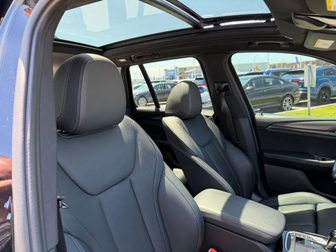 Used 2023 BMW X3 sDrive30i w/ M Sport Package RWD image 20