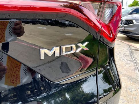 Used 2026 Acura MDX SH-AWD image 10